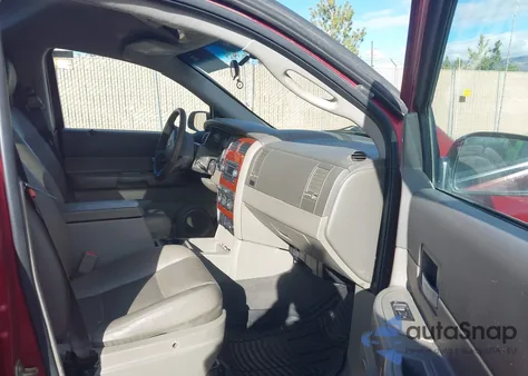 2006 Dodge Durango Slt z USA, uszkodzony, nr VIN 1D4HB48N56F190892